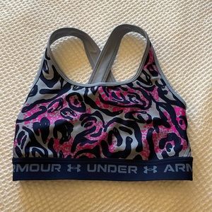 Under Armour Sports Bra Size M